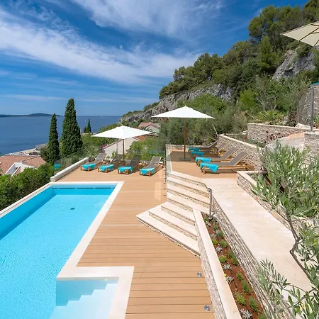 Hvar Boutique - Terra Rossa Hvar Town