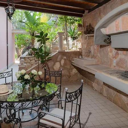 Hvar Boutique - Terra Rossa Hvar Town